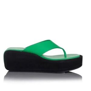 ‼️RARE‼️🎸FRAME🎸🔥NWOT🔥 Le Ocean Wedge Flip Flop in Grass Green—Size 7.5